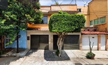 Casa en Excelente Condiciones a Precio de Remate Aprovecha!