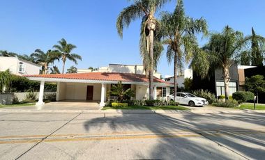 casa en venta en club de golf santa anita