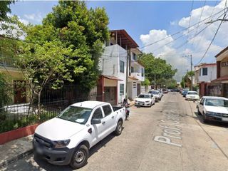 VOMO(EMB) CASA EN VENTA EN COLONIA CENTRO TABASCO