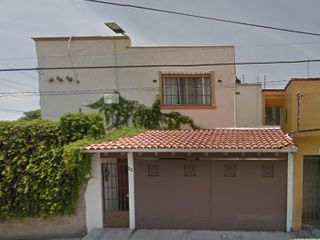 Muy bonita y amplia casa con alberca en Cuernavaca. SOC-
