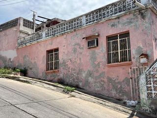 Casa con Vista al Mar en el Centro Histórico, Mazatlán, México - ¡Oportunidad Perfecta de Inversión!
