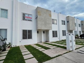 Casa Nueva de 3 recamaras y 3 Baños Completos en SENDAS Residencial El Marqués Qro