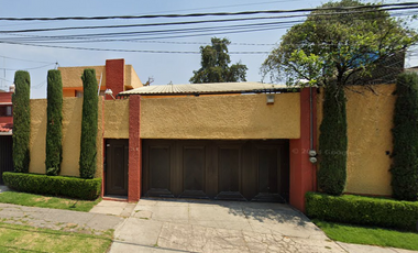 Bonita Casa de Remate Bancario en Colonia Lomas Estrella