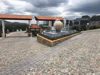 TERRENO EN VENTA CLUSTER EL LAGO, HARAS CIUDAD ECOLOGICA