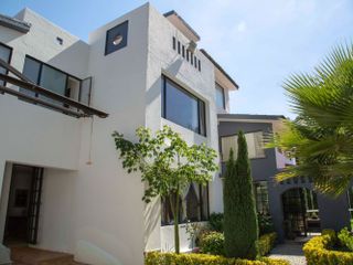 Casa en Venta en Metepec Estado de Mexico Exclusiva Residencia en Venta en fraccionamiento Exclusivo de Metepec