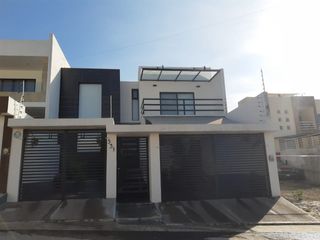 Casa en venta en Lomas del Pedregal, Irapuato