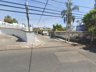 Casa en Col. Miraval, Cuernavaca, Morelos., ¡Compra directa con el Banco, no se aceptan créditos!