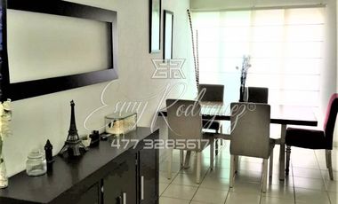 CASA EN VENTA COL. PORTALES DE LA ARBOLEDA. León,Gto; 3 REC, EQUIPADA, 2.5 BAÑOS.