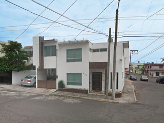 Vendo casa en Boca del rio, cerca del aero puerto, oportunidad