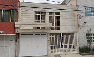 CASA EN VENTA EN GUSTAVO A. MADERO  GRAN REMATE BANCARIO