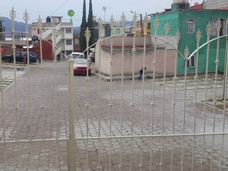 VENTA DE CASA  DE RECUPERACION BANCARIA EN LA ZONA  DE VILLA BONITA ZITACUARO MICHOACAN, MEXICO