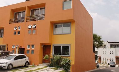 DM. HERMOSISIMA CASA EN REMATE EN FRACCIONAMIENTO ATIZAPAN