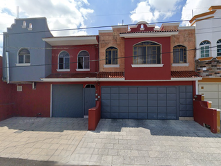 CASA EN COL. CONSTITUCIÓN, JALISCO.