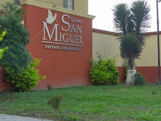 Venta de Casa Quinta san Miguel cerrada residencial Apodaca