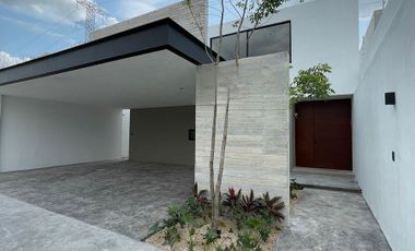 Hermosa Residencia en Temozon Norte Yucatan