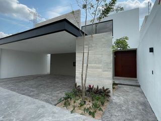 Hermosa Residencia en Temozon Norte Yucatan