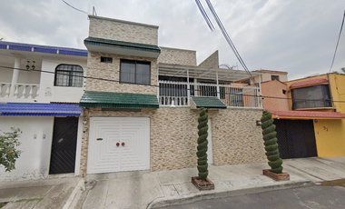 HERMOSA CASA EN AZCAPOTZALCO EN VENTA