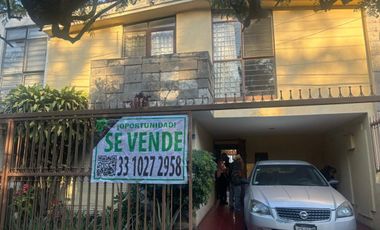 HERMOSA CASA UBICADISIMA EN CAMINO REAL, ZAPOPAN, JALISCO