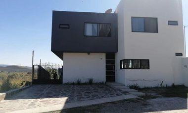 Casa en venta hacienda la herradura por club UDG