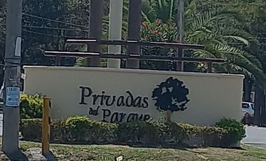 Casa en Venta Fracc. Privadas del Parque, Apodaca