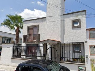 Bonita casa en venta, en Gaspar Henaine, La Joya, Querétaro.
