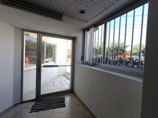 Oficina en Renta en Plaza Comercial,En Acapantzingo  Cuernavaca Morelos.