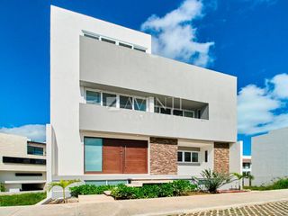 Casa amueblada en venta, Laguna 1 Residencial, Cancún Quintana Roo.