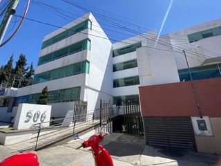 Renta oficinas céntricas, en edificio de oficinas. Col. Zona Esmeralda. Av. Juárez