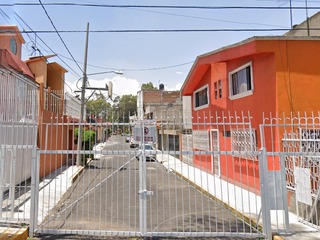Venta de Remate en Hermosa y Amplia Casa excelente zona Col. Ex-Ejido de San Francisco Culhuacan, Coyoacán.