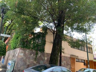 VENTA DE CASA DE 4 RECÁMARAS EN LA COLONIA ATLANTIDA EN COYOACAN