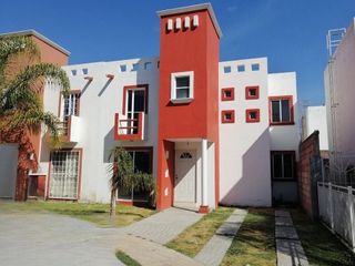 Gran Oportunidad Casa en Venta en Álvaro Obregón 2767, La Paz, 76803 San Juan del Río, Queretaro.