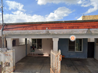 -Casa en Remate Bancario- Calle 21, La Florida, Mérida, Yucatán.
