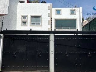 Casa en Renta Jardines de Satélite, Naucalpan de Juárez, México