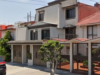 Excelente oportunidad casa en venta en Cumbres de San Mateo, Naucalpan de Juárez