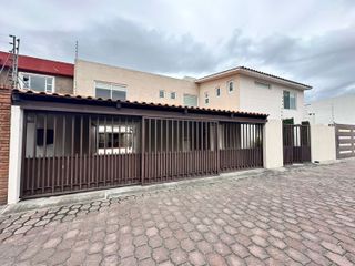 casa sola en venta en la colonia lázaro cárdenas metepec en privada