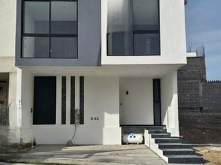 Casa nueva en venta en Carrara Capital Norte en Zapopan