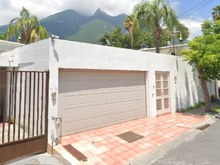 VENTA DE BONITA CASA EN AV CONSTELACIONES 1025 CONTRY MONTERREY NL