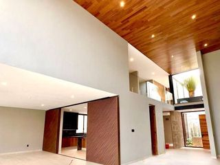 Casa inteligente y con acabados de lujo en Altozano