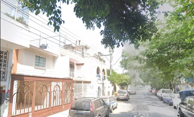 ¡¡Atención Inversionistas!! Venta de Casa en Remate Bancario, Col. Belisario Domínguez, Guadalajara.