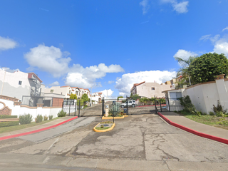 GRAN OPORTUNIDAD DE INVERSION, REMATE BANCARIO en Barcelona Residencial, Tijuana BC.