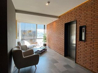 VENTA DE PISO DE OFICINAS EJECUTIVAS