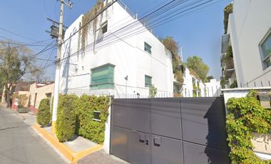 ¡¡Atención Inversionistas!! Venta de Casa en Remate Bancario, Col. Barrio del niño de Jesús, Coyoacán, CDMX.