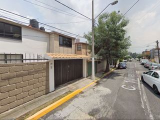 ¡¡Atención Inversionistas!! Venta de Casa en Remate Bancario, Col. Tlalnepantla, Méx.