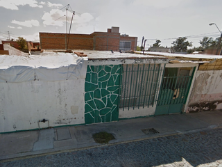 CASA EN REMATE COL. JARDINES DE LA CRUZ A0512