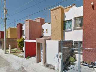 CASA EN REMATE COL. MIRADOR DE LAS CULTURAS, AGUASCALIENTES A0512