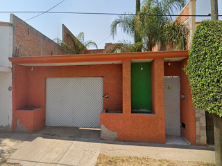 CASA EN REMATE COL. PIRAMIDES, AGUASCALIENTES A0512