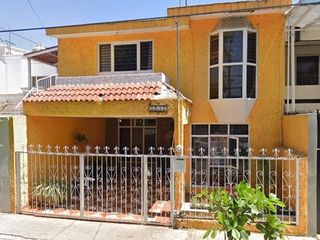 CASA EN VENTA EN Jesús Galindo y Villa, Jardines de la Paz, Guadalajara, Jalisco
