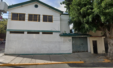 VENTA DE CASA EN COL. MARTIN CARRERA, CERCA DE LA BASILICA DE GUADALUPE
