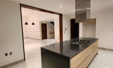 VENDO HERMOSA CASA FRACC. CLUB DE GOLF EL MOLINO DENTRO DEL CONDOMINIO 12 $12,000,000.00  LAMA !