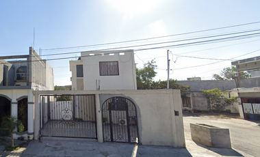 CASA EN VENTA JARDINES DE CADEREYTA NUEVO LEON